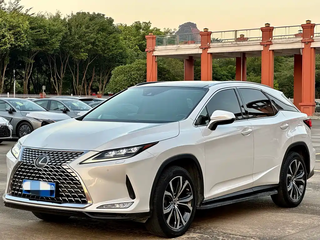Lexus RX — фото 3