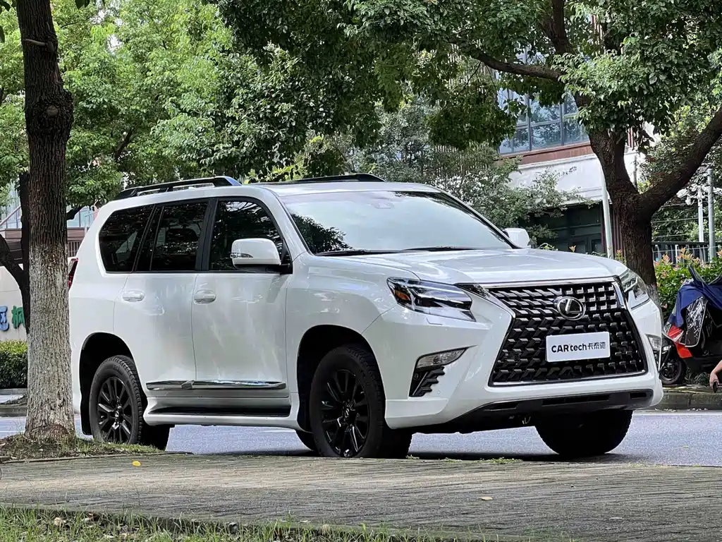 Lexus GX — фото 2