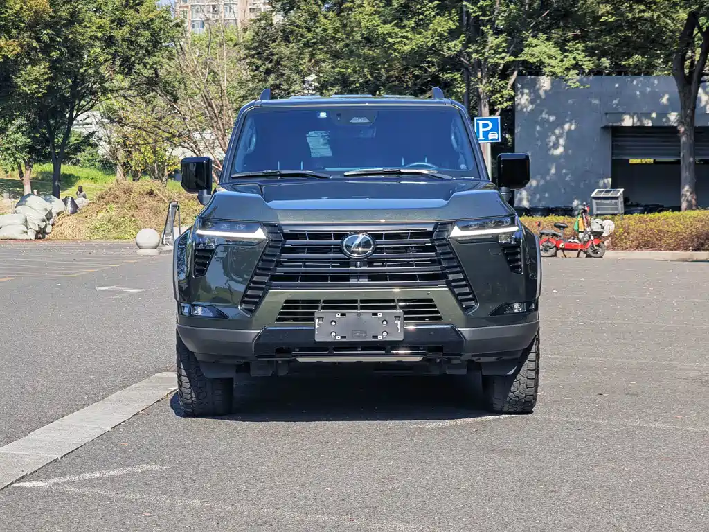 Lexus GX — фото 2