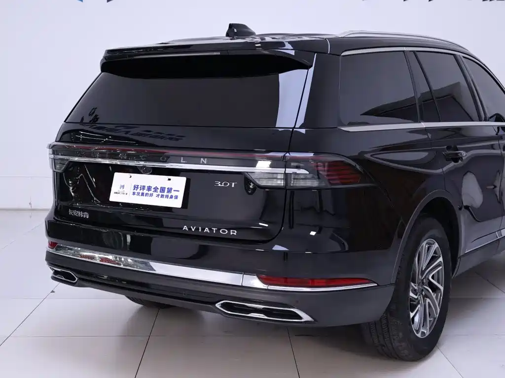 Lincoln Aviator — фото 8