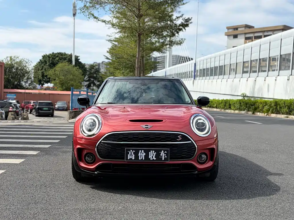 MINI Mini Clubman — фото 2