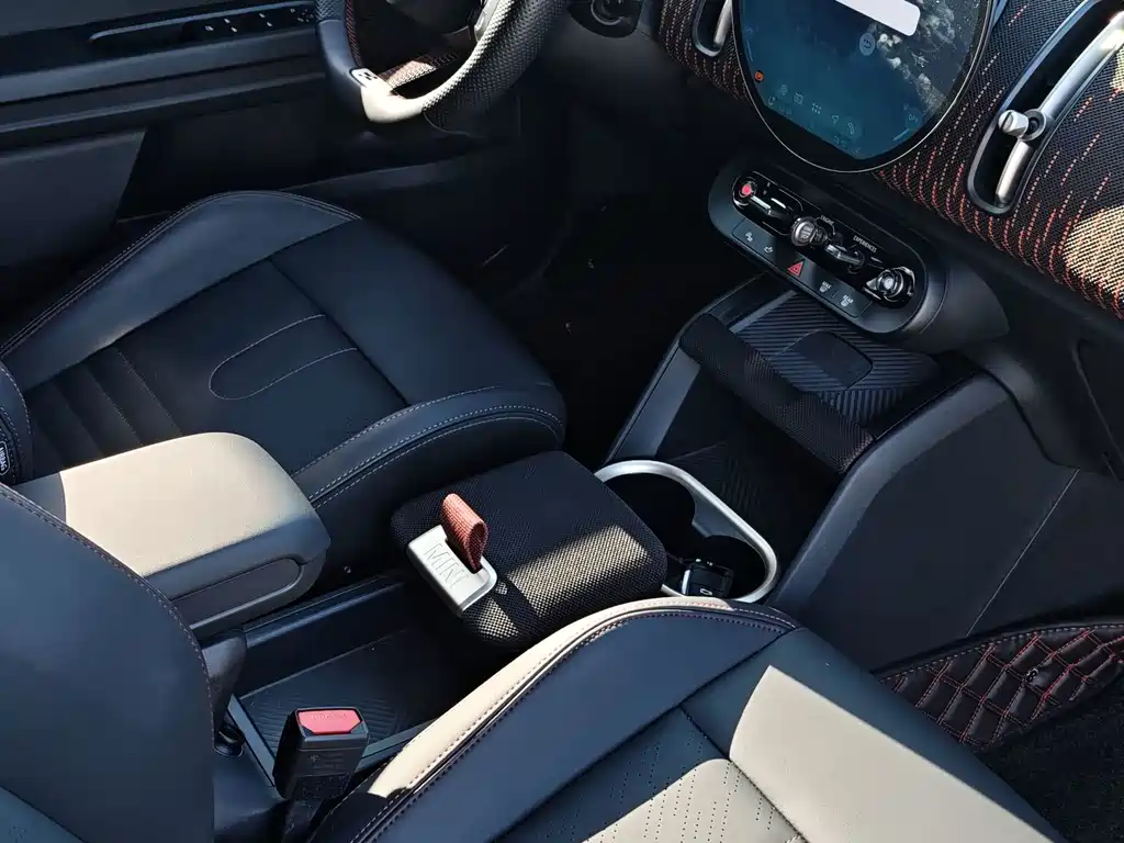 MINI Mini JCW Countryman — фото 11