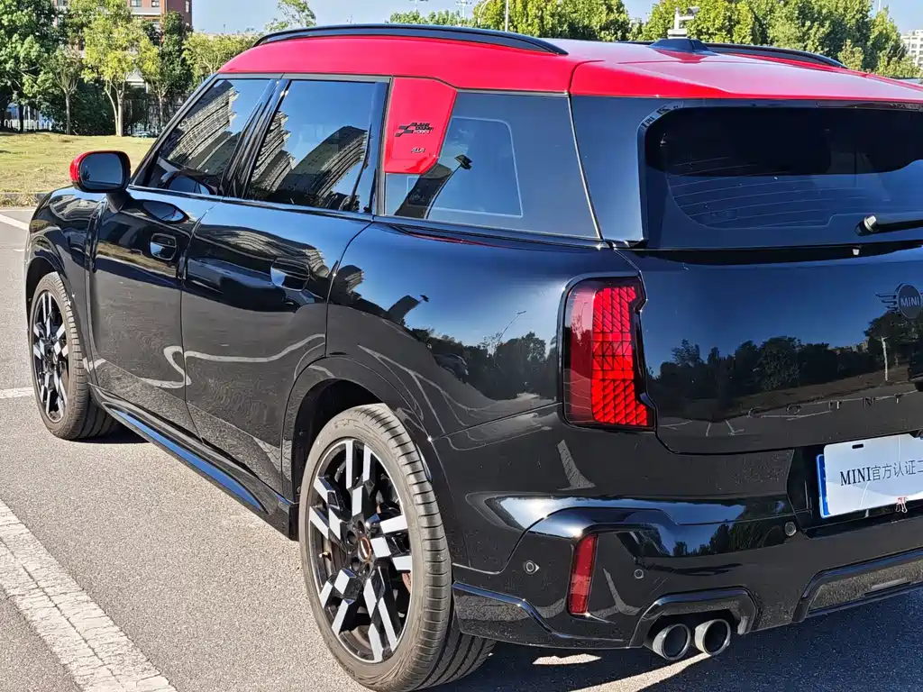 MINI Mini JCW Countryman — фото 3