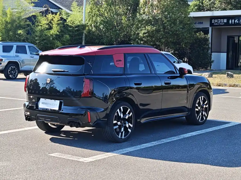 MINI Mini JCW Countryman — фото 10