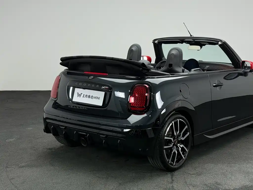 MINI Mini JCW — фото 17