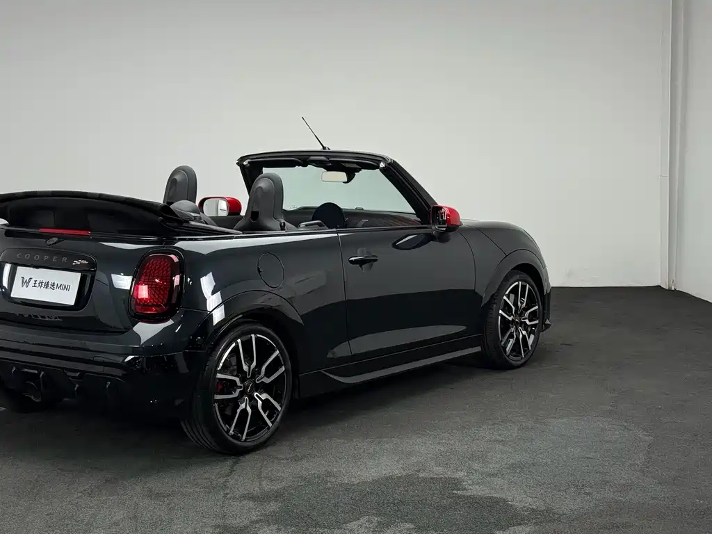 MINI Mini JCW — фото 18
