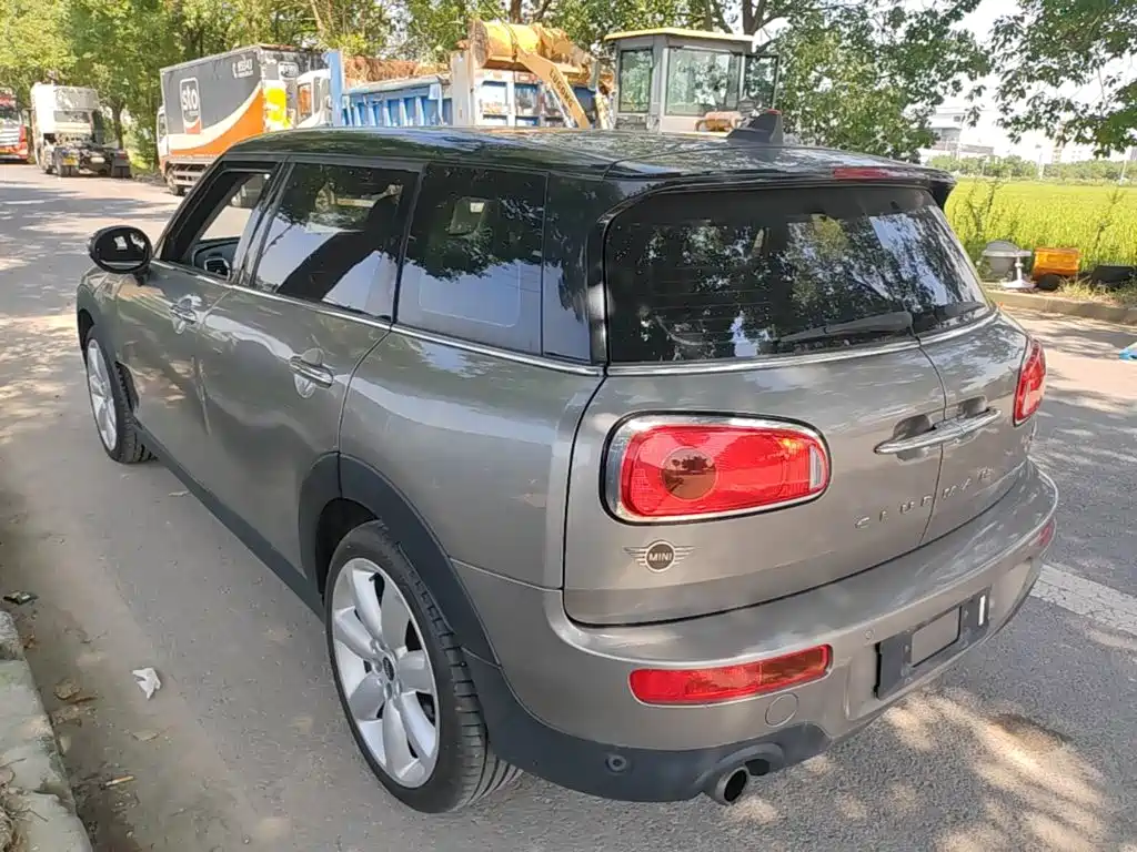 MINI Mini Clubman — фото 5