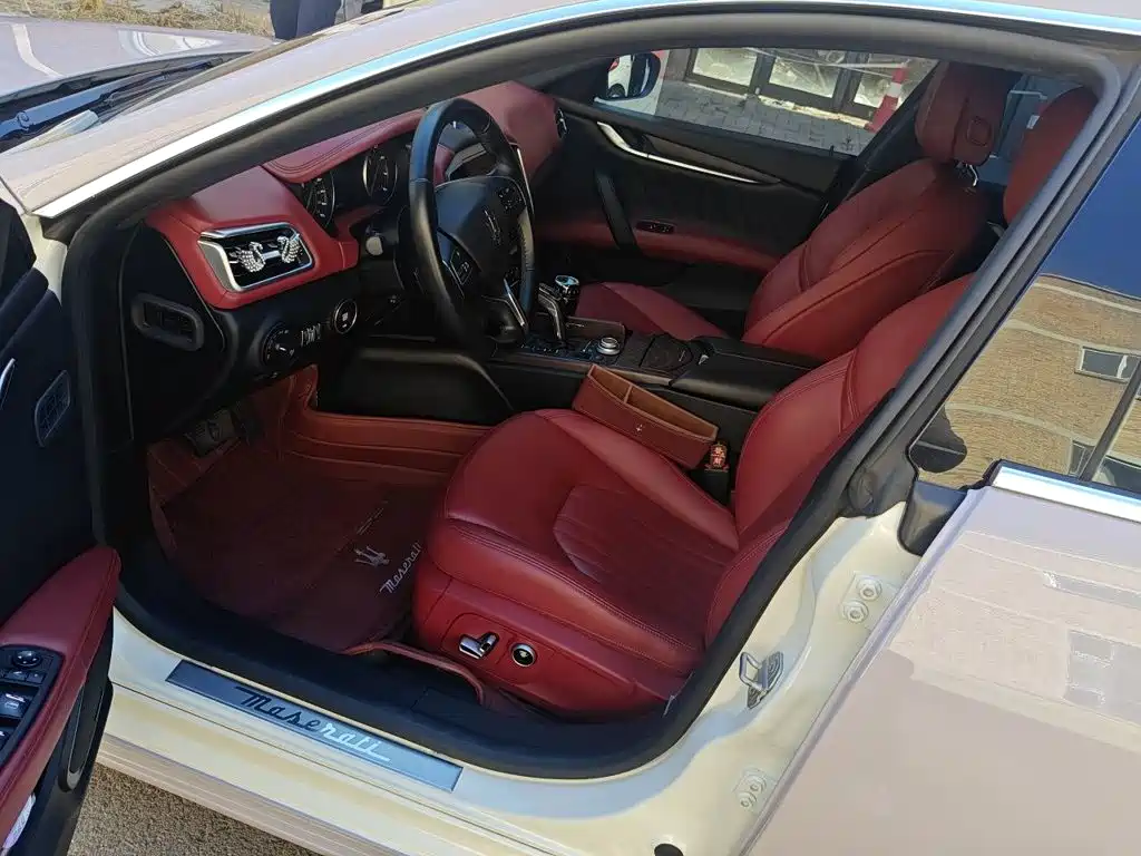 Maserati Ghibli — фото 14