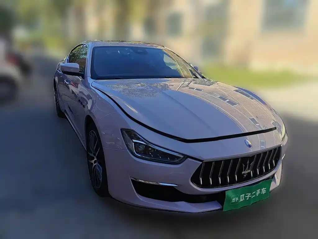 Maserati Ghibli — фото 24