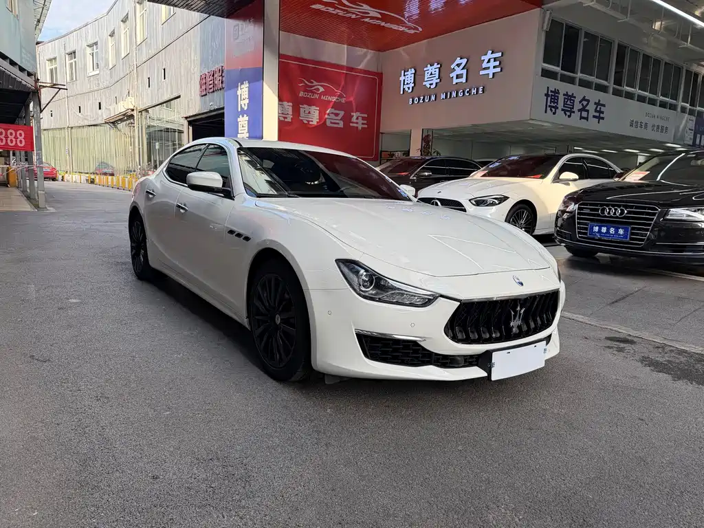 Maserati Ghibli — фото 3