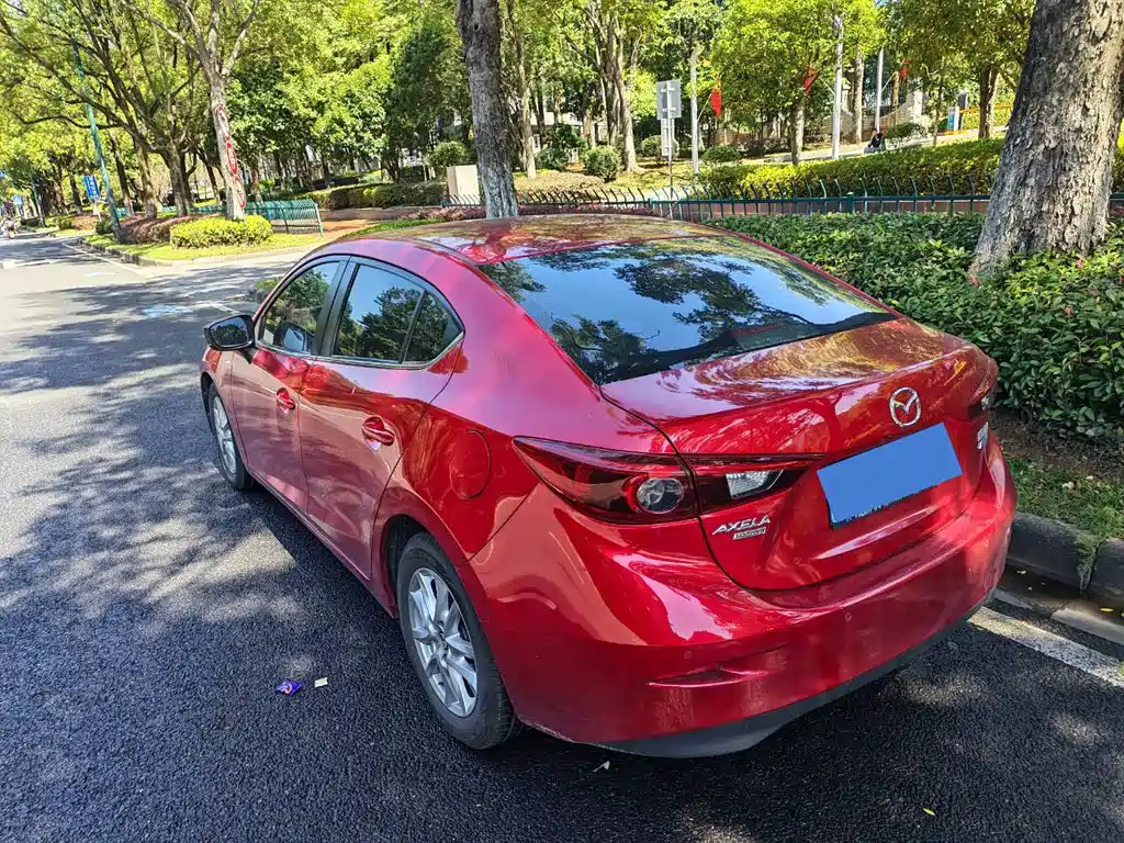 Mazda 3 Axela — фото 7