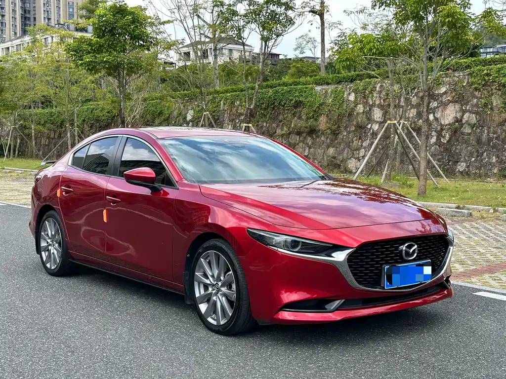 Mazda 3 Axela — фото 14