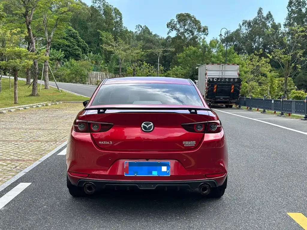 Mazda 3 Axela — фото 19