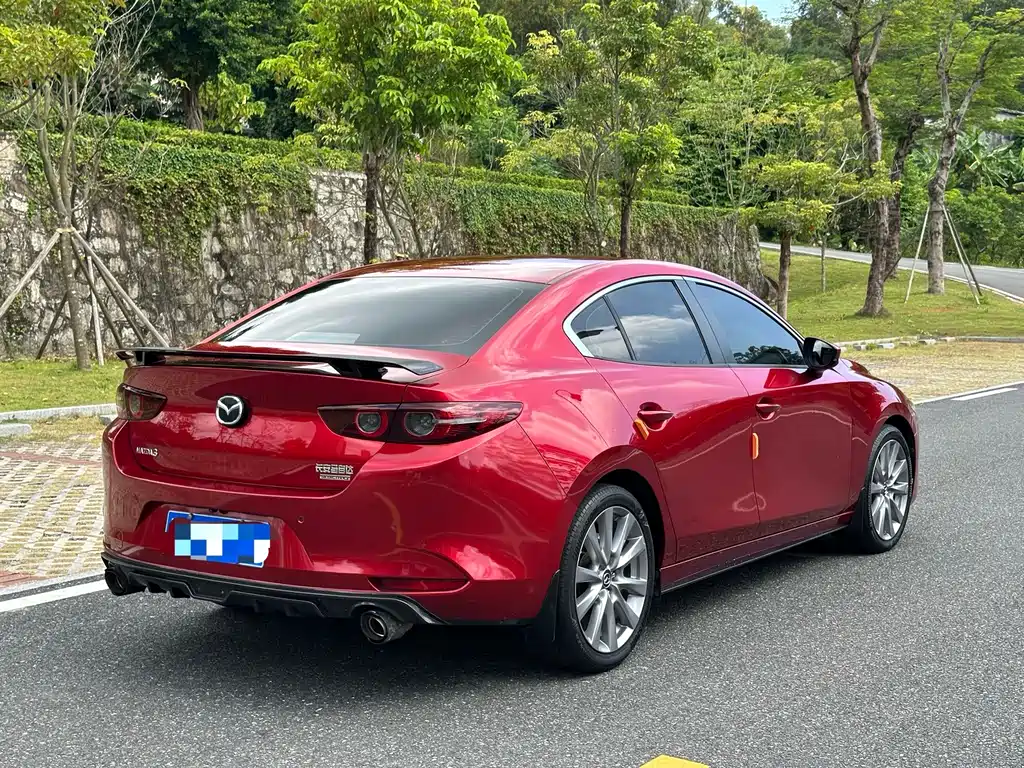Mazda 3 Axela — фото 20
