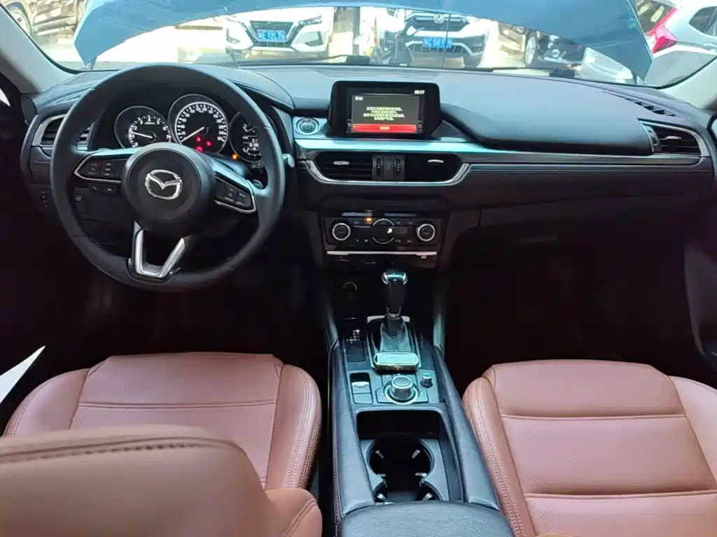 Mazda Atenza — фото 10