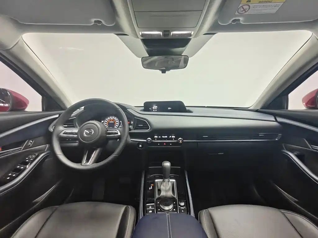 Mazda CX-30 — фото 4