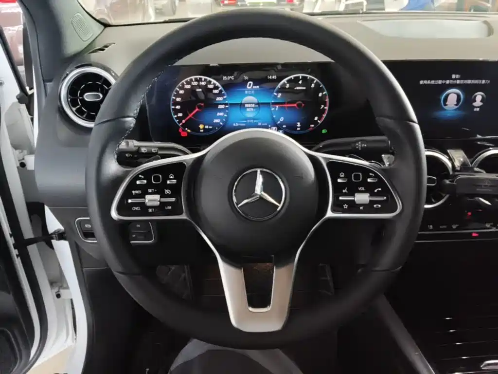 Mercedes-Benz B-Class — фото 11