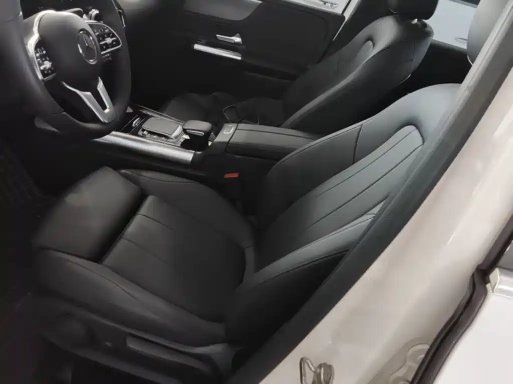 Mercedes-Benz B-Class — фото 15