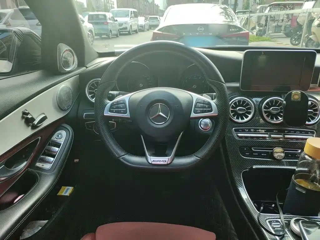 Mercedes-Benz C-Class — фото 11