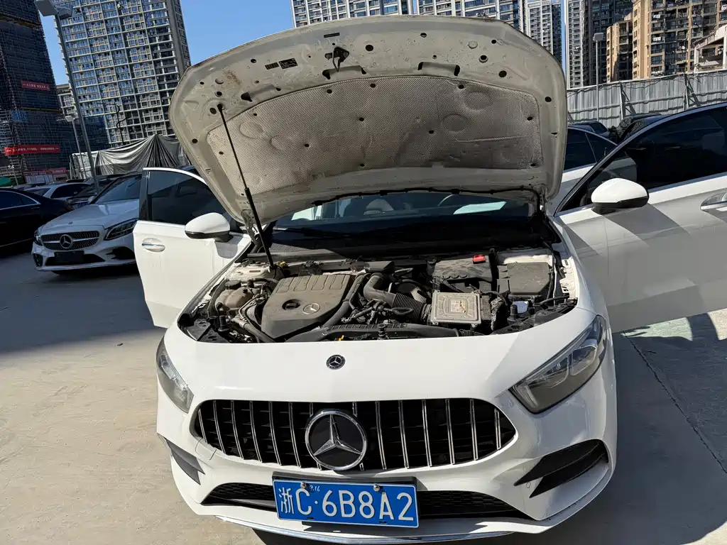 Mercedes-Benz A-Class — фото 10