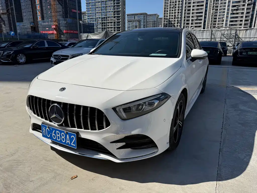 Mercedes-Benz A-Class — фото 1