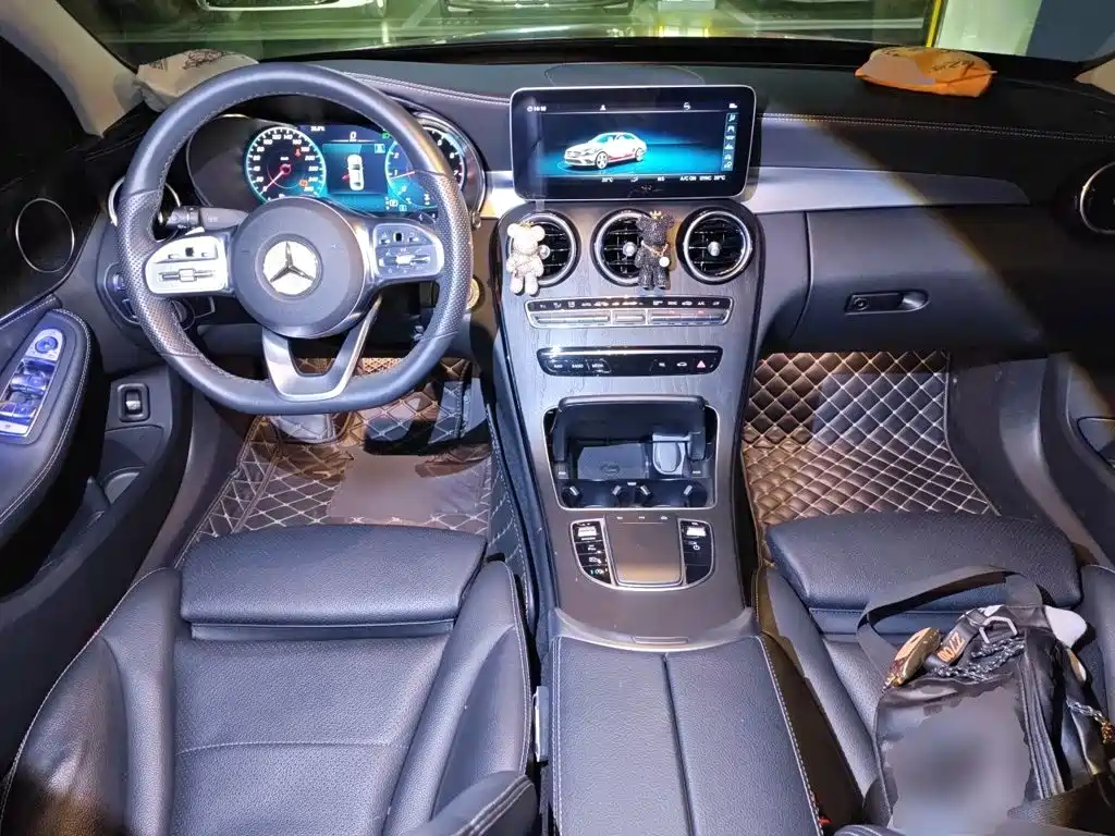 Mercedes-Benz C-Class — фото 10