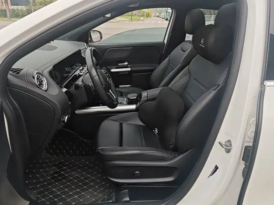 Mercedes-Benz GLA — фото 9