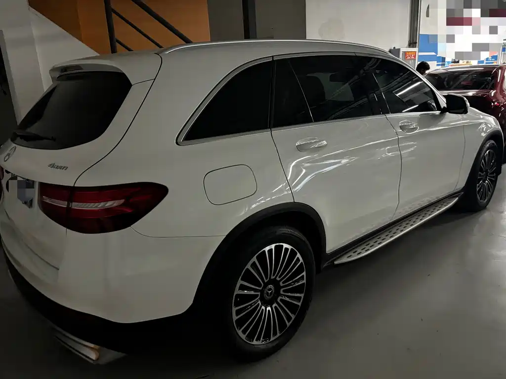 Mercedes-Benz GLC — фото 14