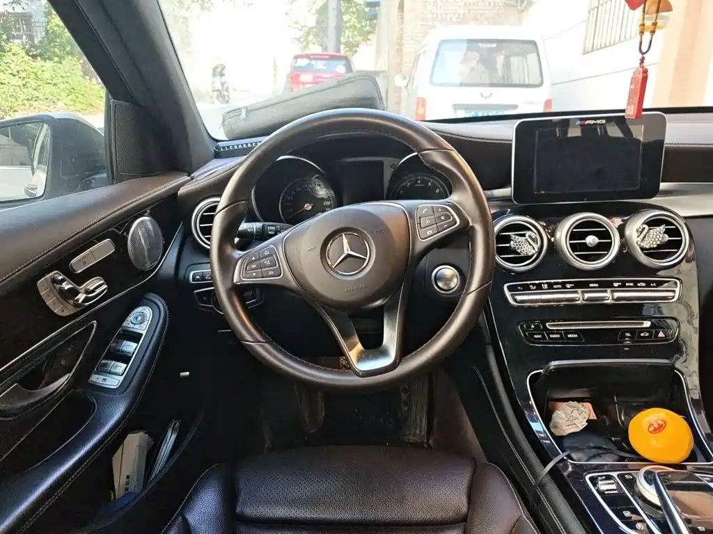 Mercedes-Benz GLC — фото 11
