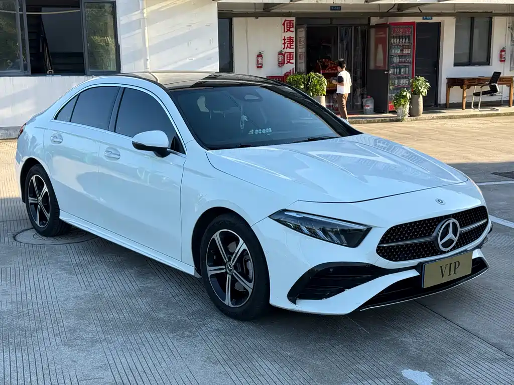 Mercedes-Benz A-Class — фото 3