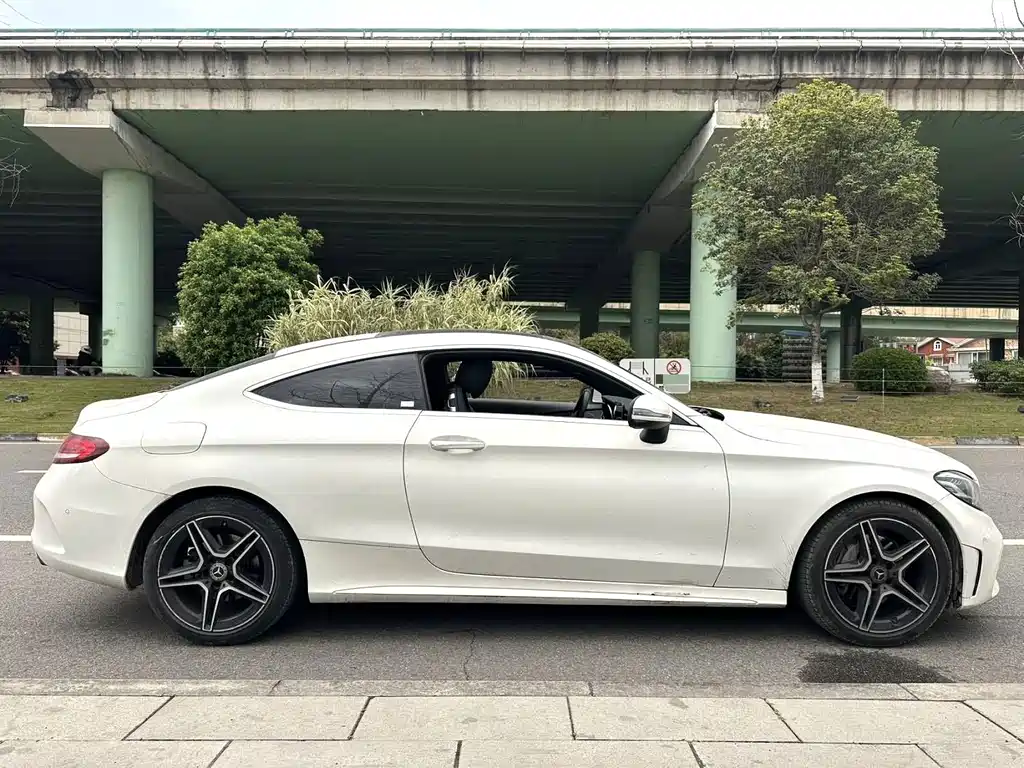 Mercedes-Benz C-Class (Import) — фото 6