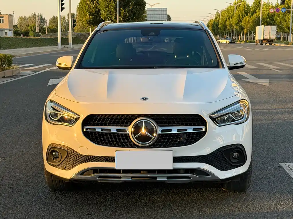 Mercedes-Benz GLA — фото 2