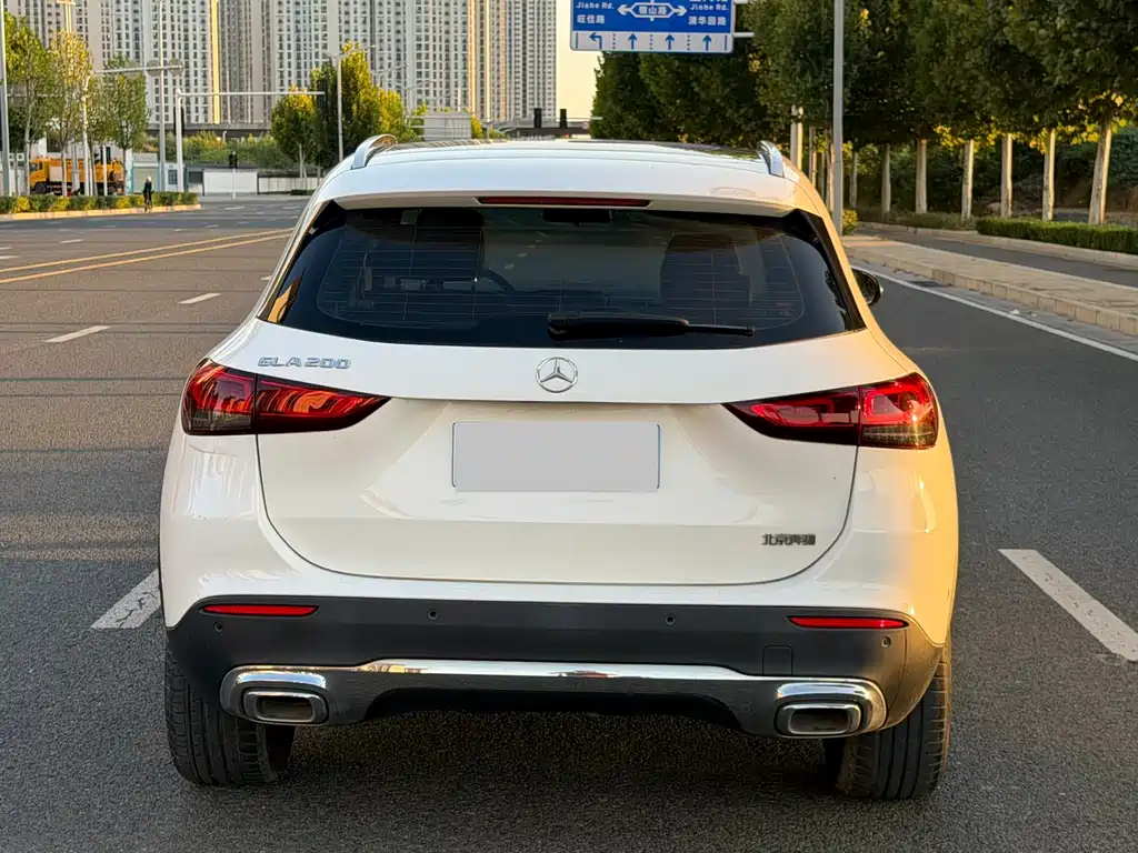 Mercedes-Benz GLA — фото 8