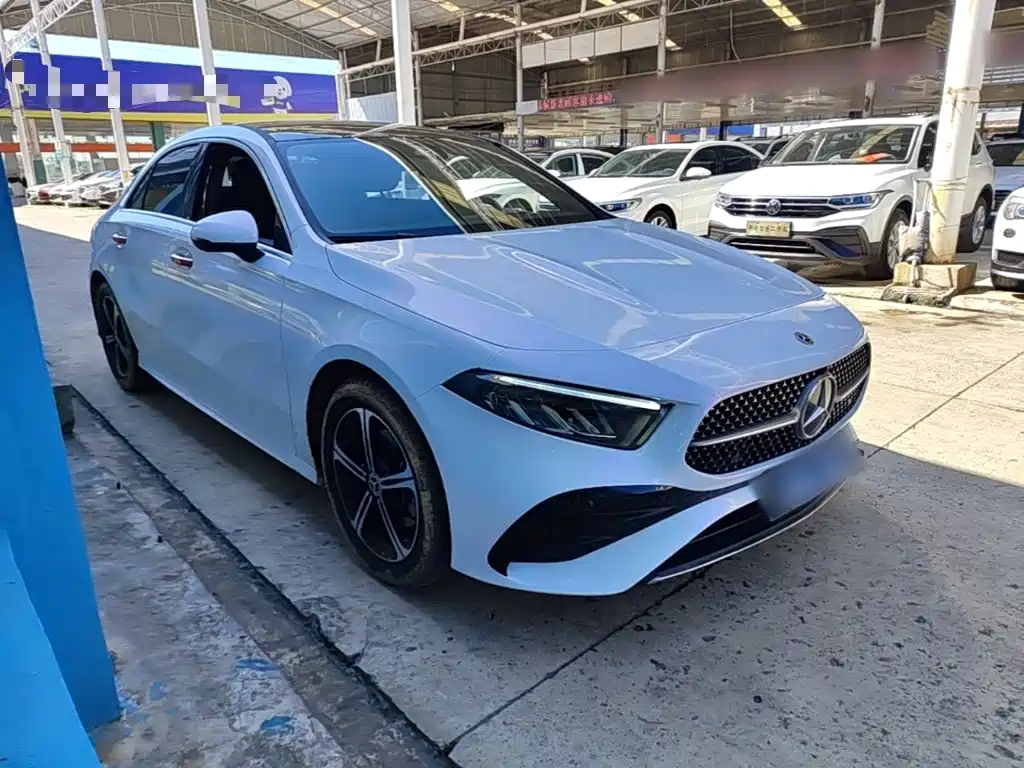 Mercedes-Benz A-Class — фото 4