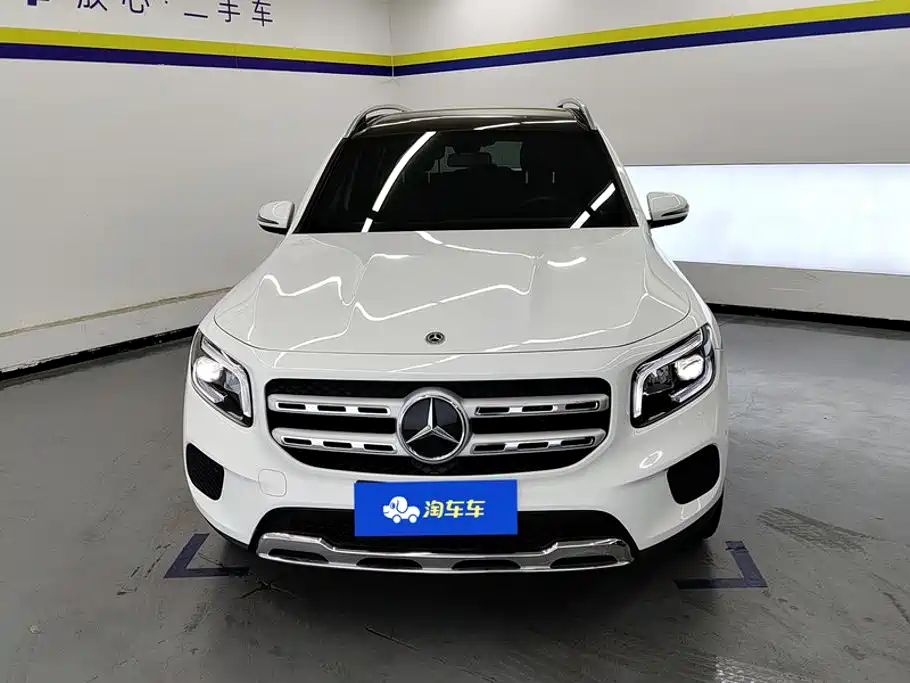 Mercedes-Benz GLB — фото 2