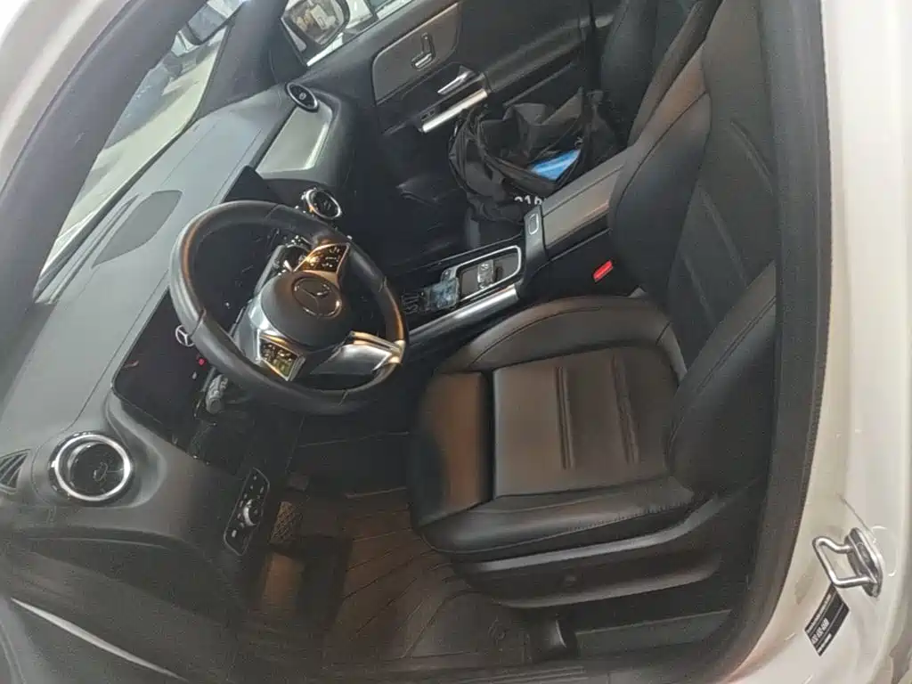 Mercedes-Benz GLA — фото 15