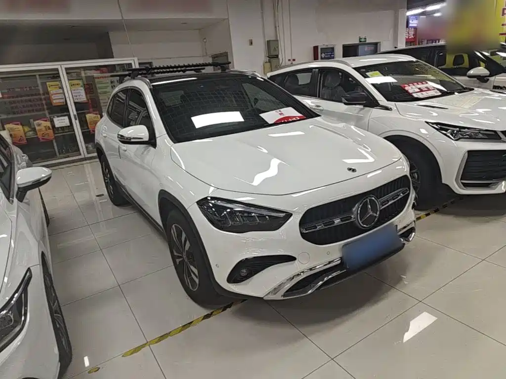 Mercedes-Benz GLA — фото 4