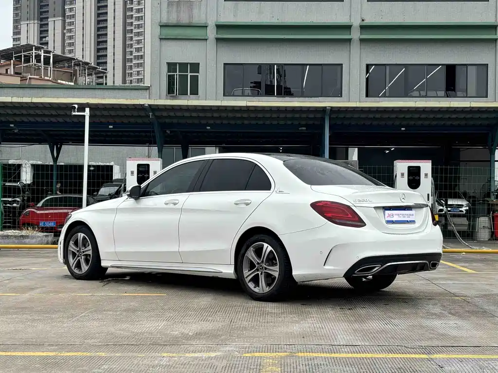 Mercedes-Benz C-Class — фото 2