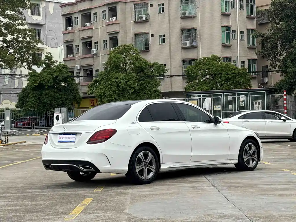 Mercedes-Benz C-Class — фото 4