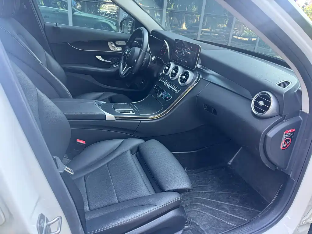 Mercedes-Benz C-Class (Import) — фото 11