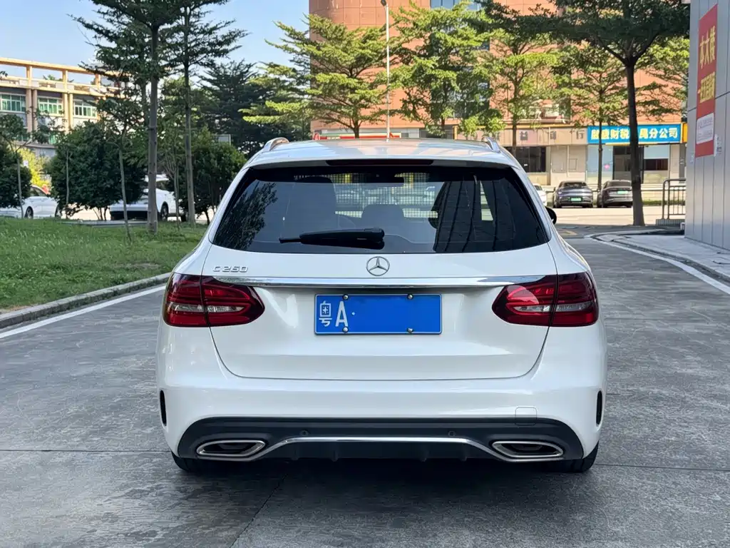 Mercedes-Benz C-Class (Import) — фото 4