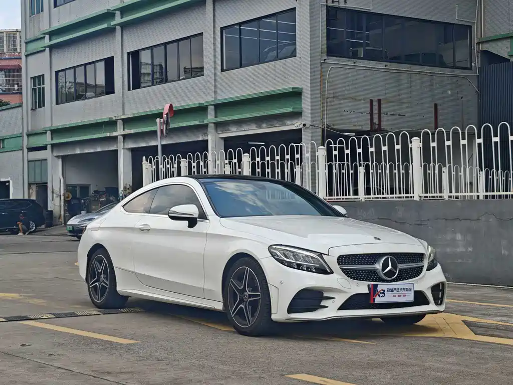 Mercedes-Benz C-Class (Import) — фото 3