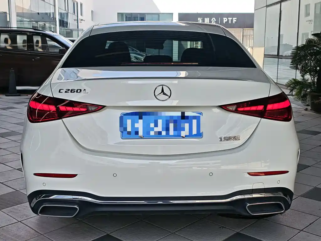 Mercedes-Benz C-Class — фото 5