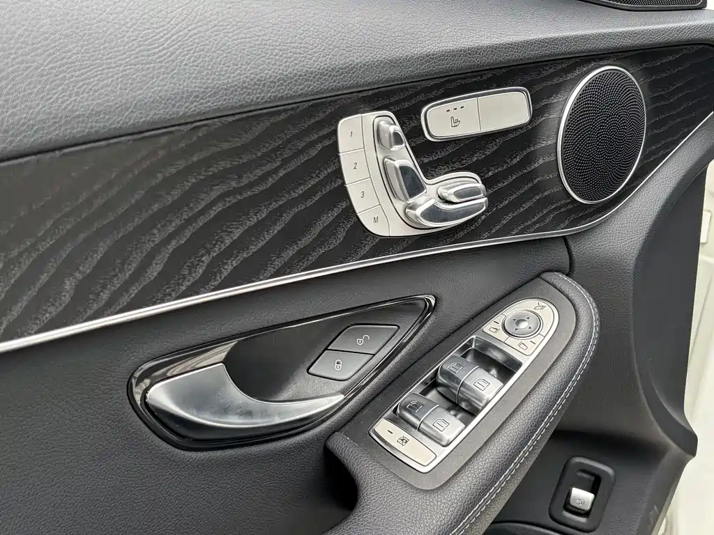 Mercedes-Benz C-Class (Import) — фото 8