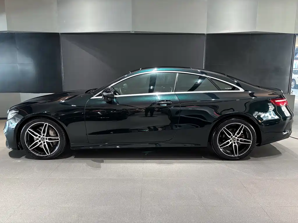 Mercedes-Benz E-Class (Import) — фото 3