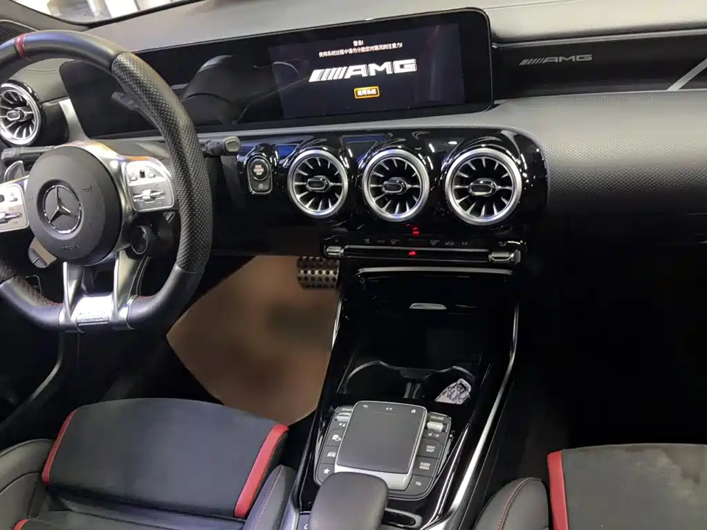 Mercedes-Benz A-Class AMG — фото 5