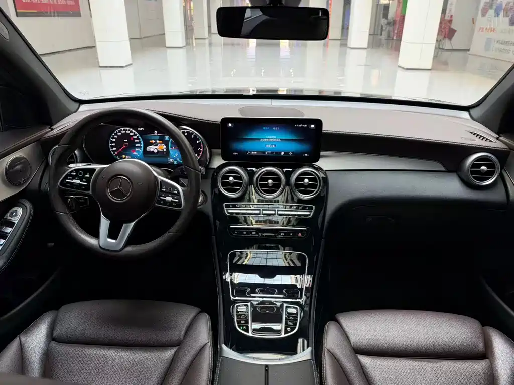 Mercedes-Benz GLC — фото 14