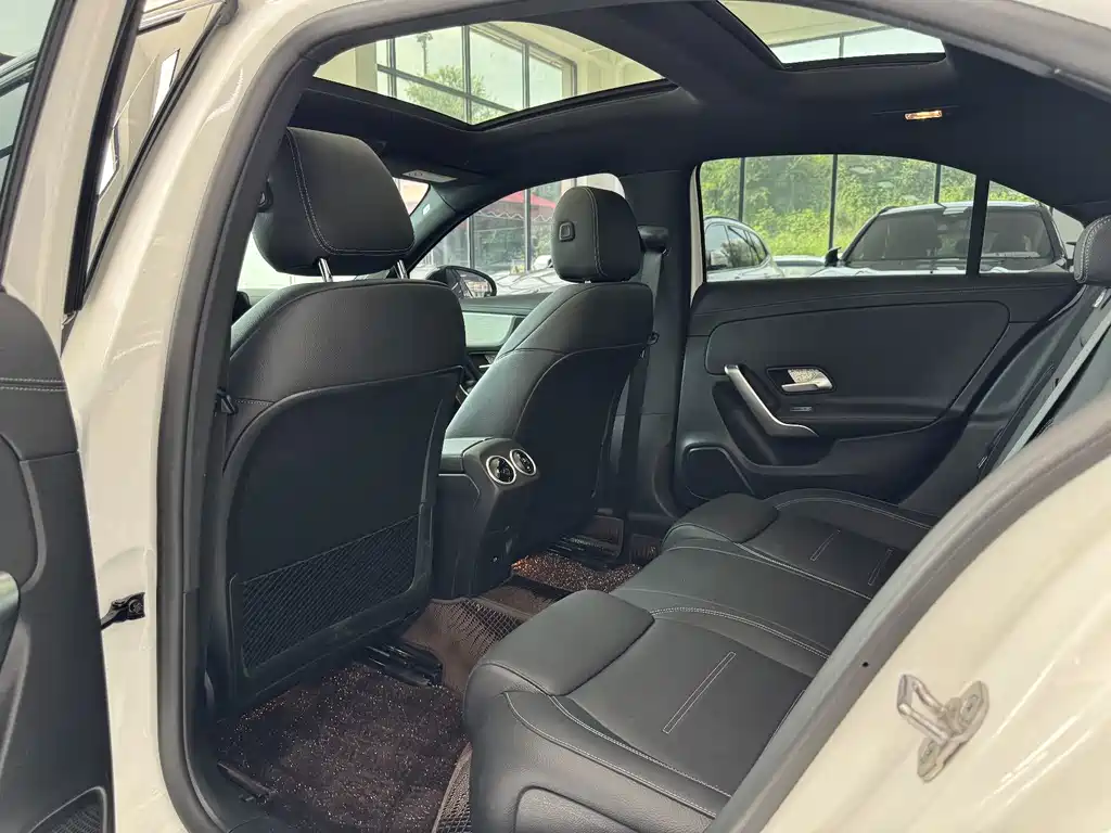 Mercedes-Benz A-Class AMG — фото 11