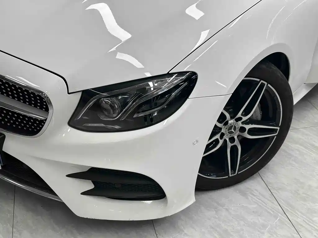 Mercedes-Benz E-Class (Import) — фото 9