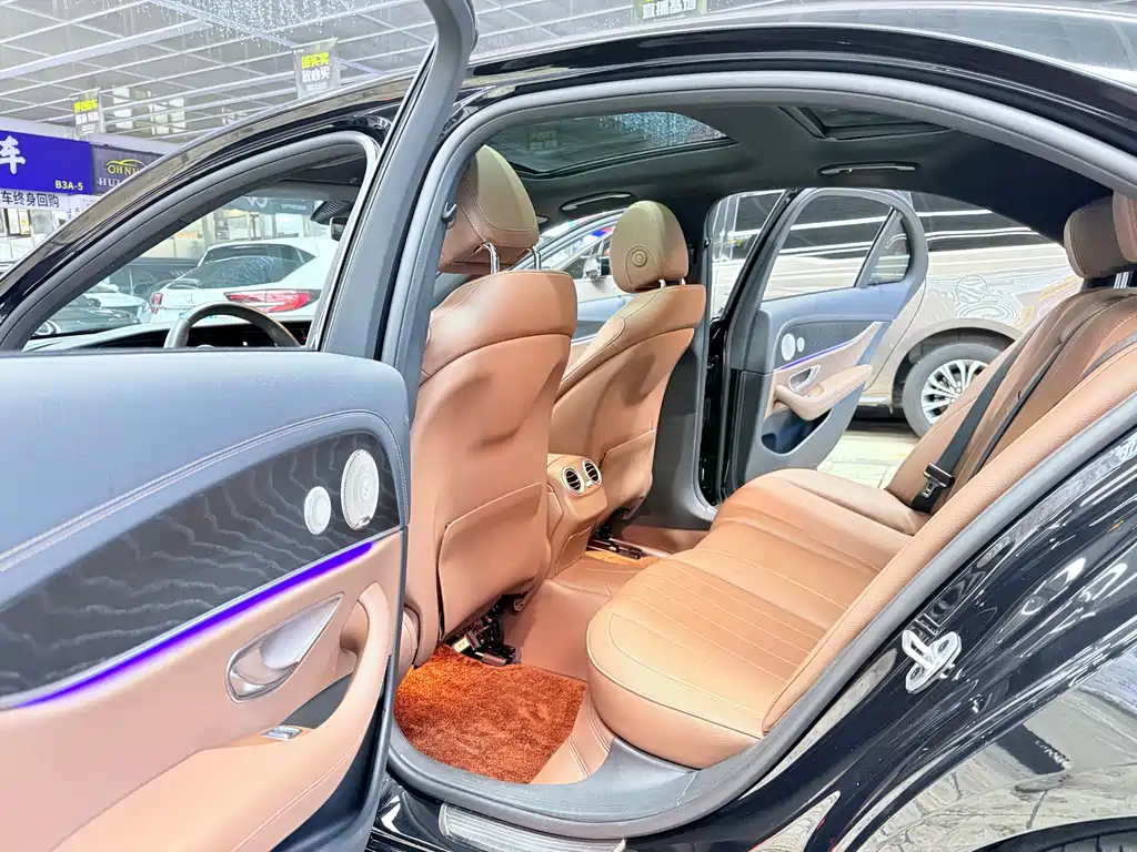 Mercedes-Benz E-Class (Import) — фото 14
